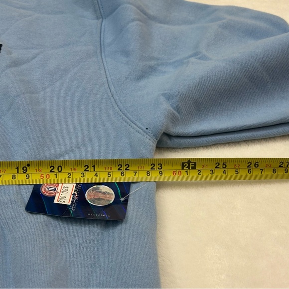North Carolina NC Tar Heels Powder Blue Embroidered Logo Hoodie Sweatshirt Mens - Picture 7 of 14